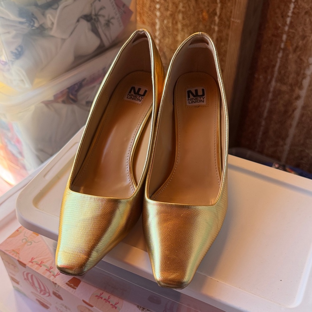 Ninety Union Gold Women's Shoes 9
